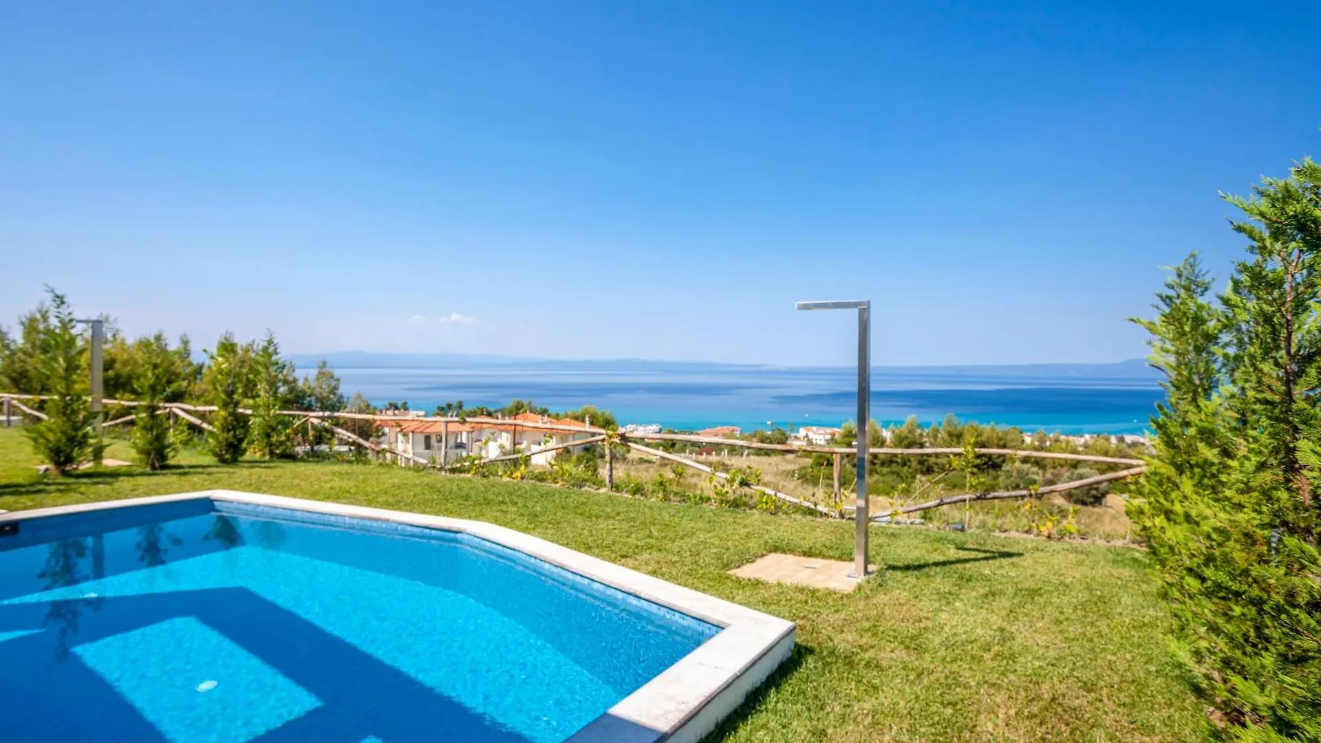 Sunrise Villas Halkidiki Hanioti Grecia